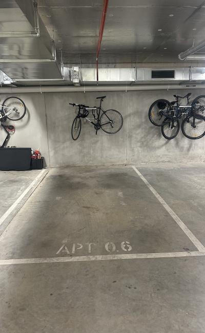 Secure car park in Elwood 2.1m High