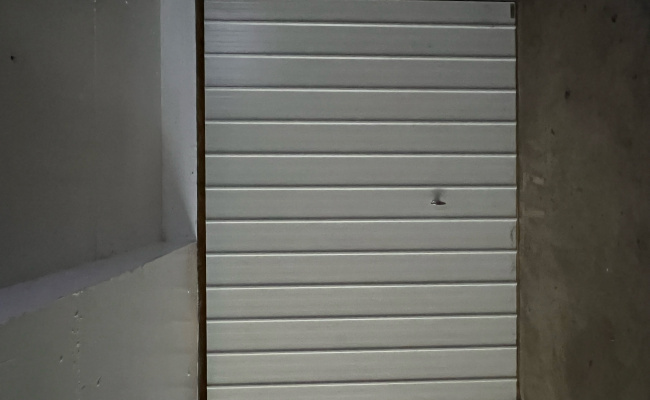 Great lockup garage parking or storage space near Box Hill