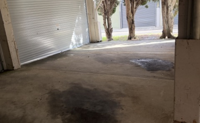Indoor parking spot - few mins from Redfern metro