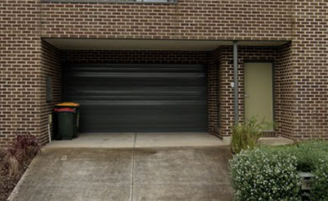 Lock up garage parking on Valley Park Boulevard in Westmeadows Victoria