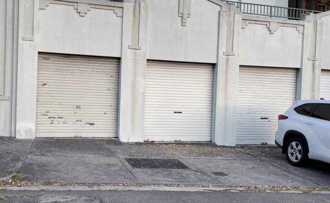 Driveway parking on Victoria Road in Bellevue Hill New South Wales
