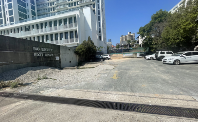 Outdoor lot parking on Wedd Street in Spring Hill Queensland