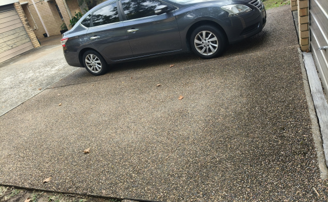 House parking space for Rent in Wentworthville near Train Station