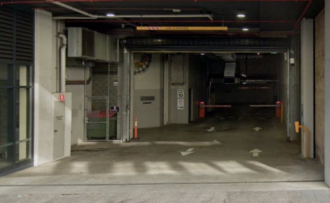 Great location - Undercover Space in Fortitude Valley
