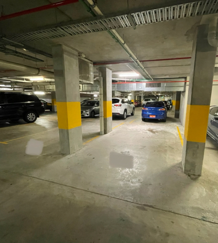 Adelaide Terrace secure car bay
